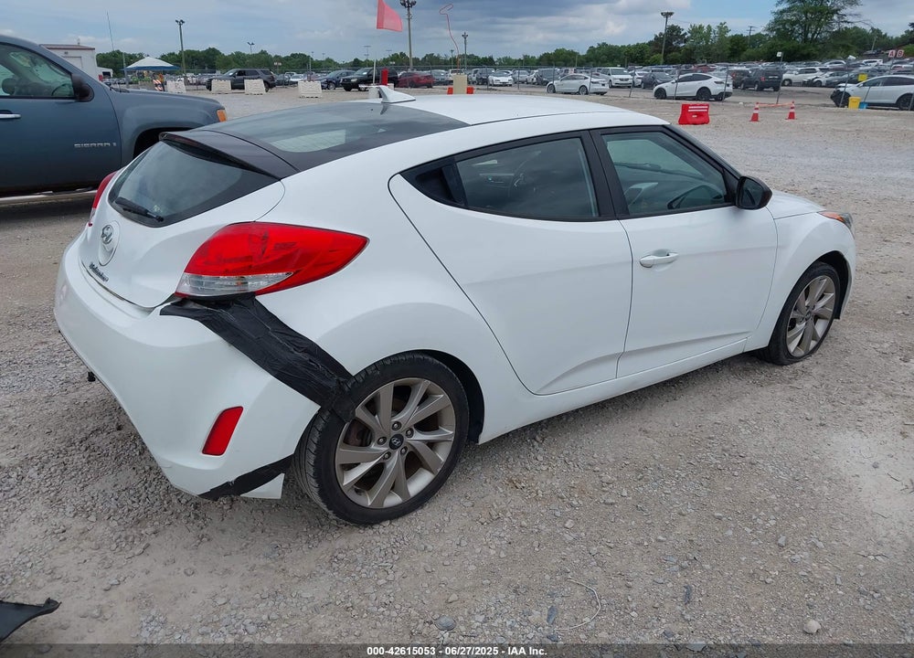 2017 HYUNDAI VELOSTER VIN: KMHTC6AD5HU306667
