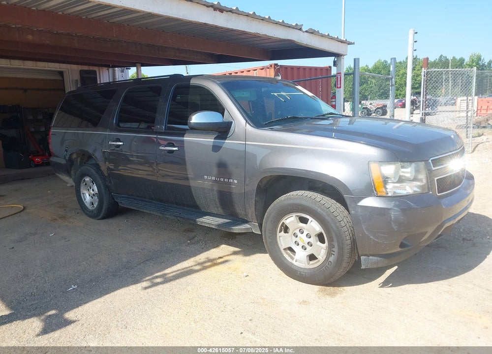 2010 CHEVROLET SUBURBAN 1500 LS VIN: 1GNUCHE05AR204166
