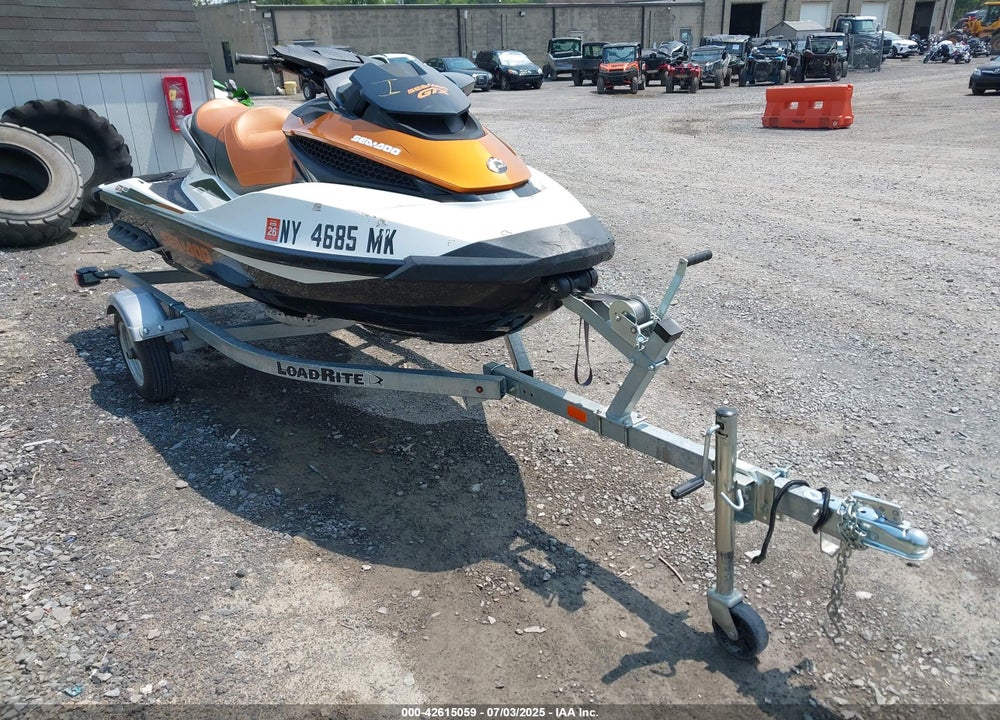 2014 SEA DOO GTI VIN: YDV268701314