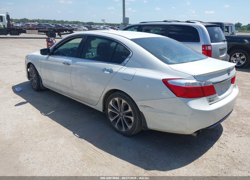 2015 HONDA ACCORD VIN: 1HGCR2F53FA066788