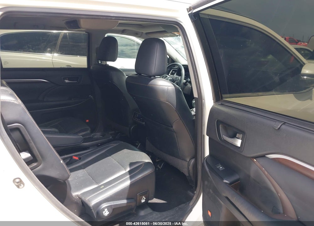 2016 TOYOTA HIGHLANDER VIN: 5TDYKRFH8GS122787