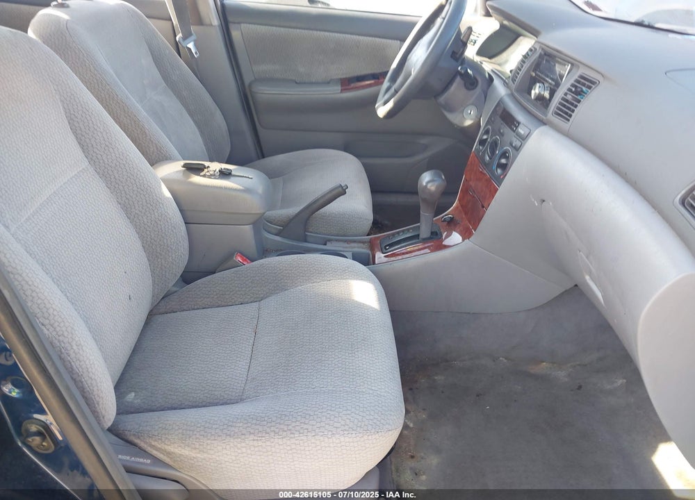 2003 TOYOTA COROLLA LE VIN: JTDBR38E132004924