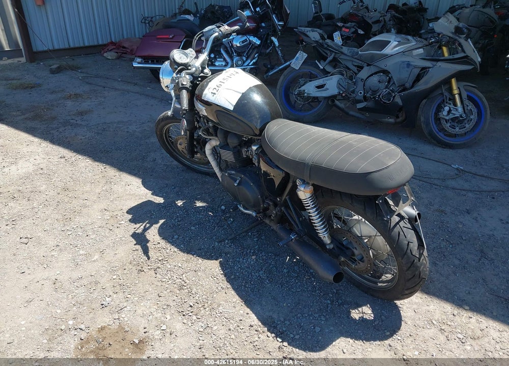 2008 TRIUMPH MOTORCYCLE BONNEVILLE VIN: SMT900K198T338179