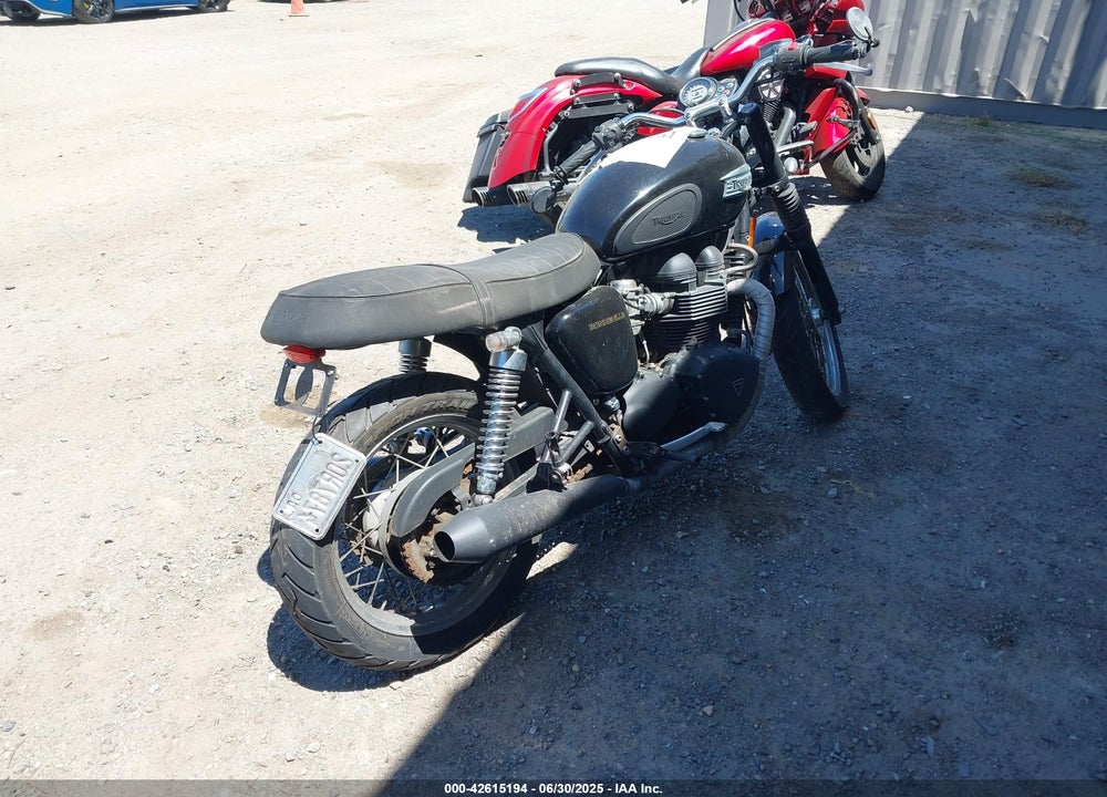 2008 TRIUMPH MOTORCYCLE BONNEVILLE VIN: SMT900K198T338179
