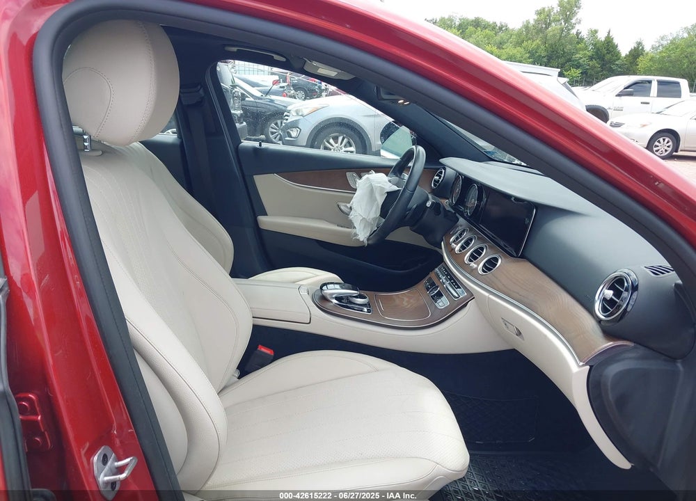 2018 MERCEDES-BENZ E 300 VIN: WDDZF4JB5JA473388