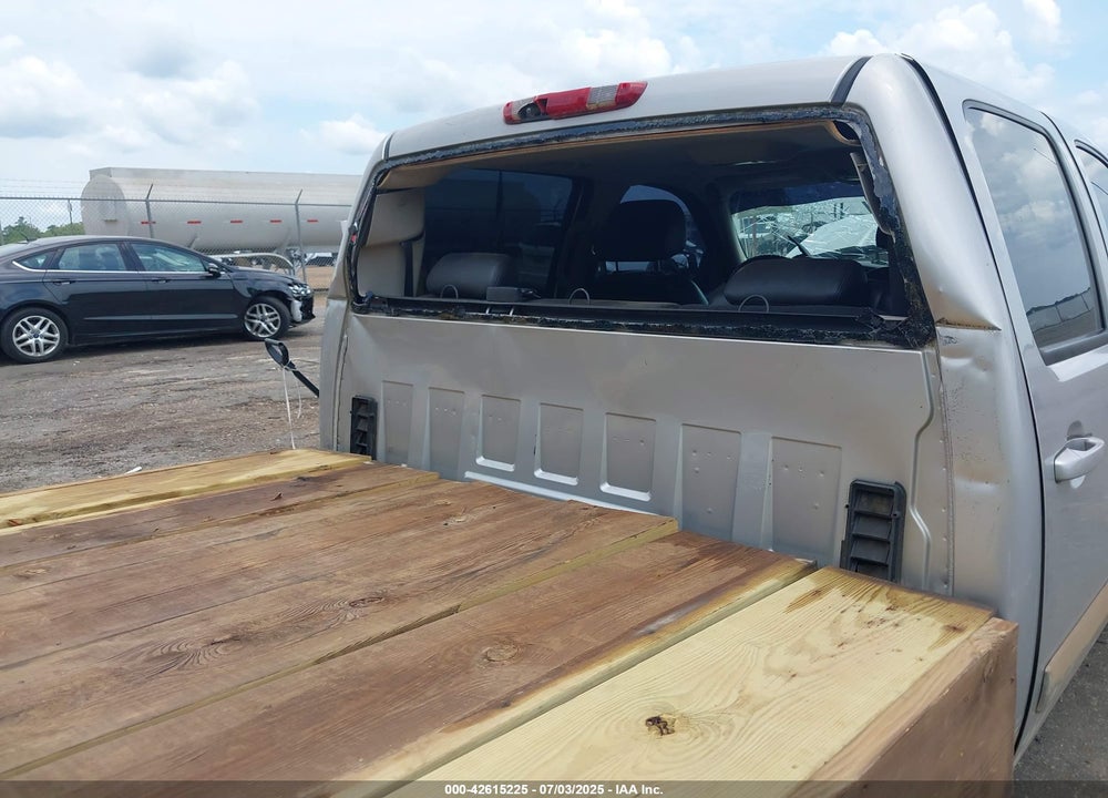 2007 CHEVROLET SILVERADO 1500 LTZ VIN: 2GCEK13M171638115