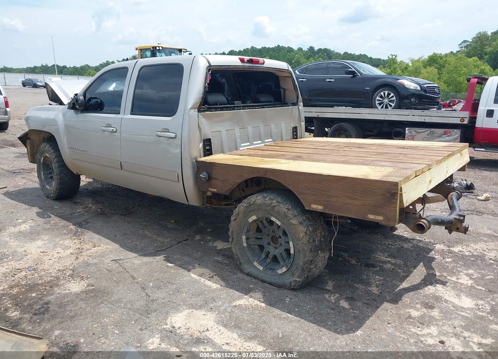 2007 CHEVROLET SILVERADO 1500 LTZ VIN: 2GCEK13M171638115