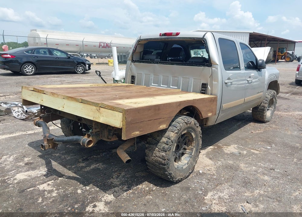 2007 CHEVROLET SILVERADO 1500 LTZ VIN: 2GCEK13M171638115
