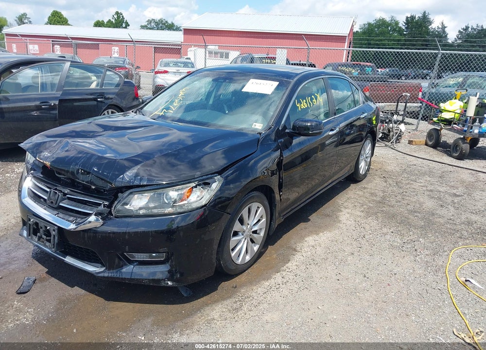 2013 HONDA ACCORD VIN: 1HGCR2F87DA283767
