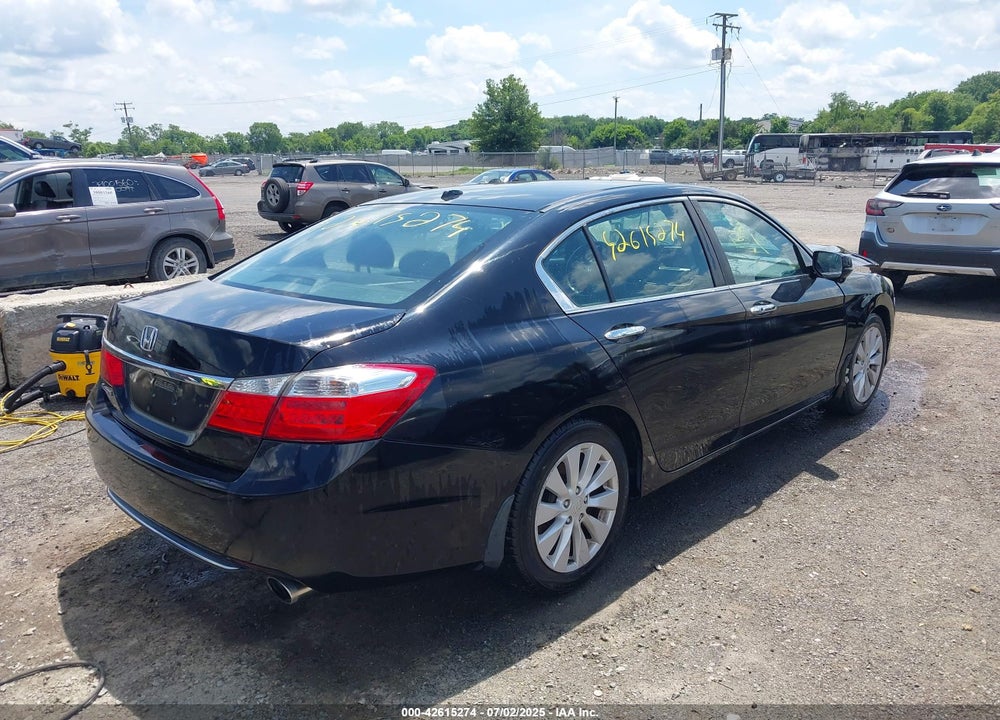 2013 HONDA ACCORD VIN: 1HGCR2F87DA283767