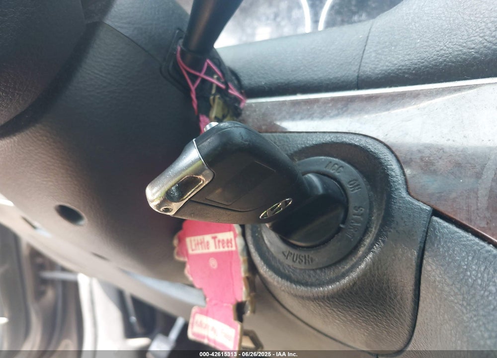 2008 HYUNDAI VERACRUZ VIN: KM8NU73C68U069509