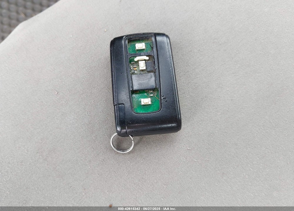 2007 TOYOTA PRIUS VIN: JTDKB20U573276958