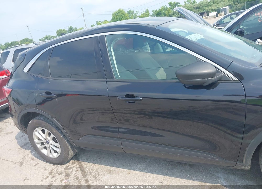 2022 FORD ESCAPE VIN: 1FMCU9G62NUA72507