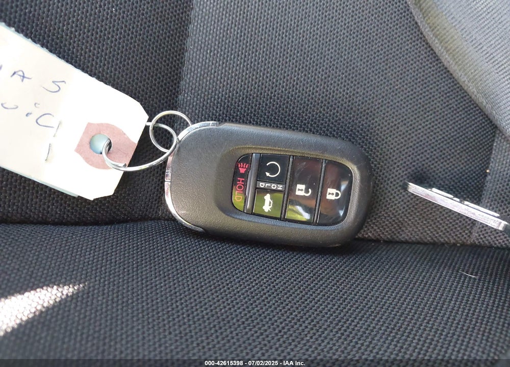 2025 HONDA CIVIC VIN: 2HGFE2F58SH570600