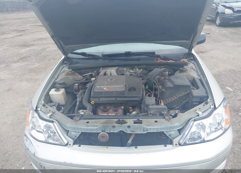 2001 TOYOTA AVALON XL VIN: 4T1BF28B71U131330