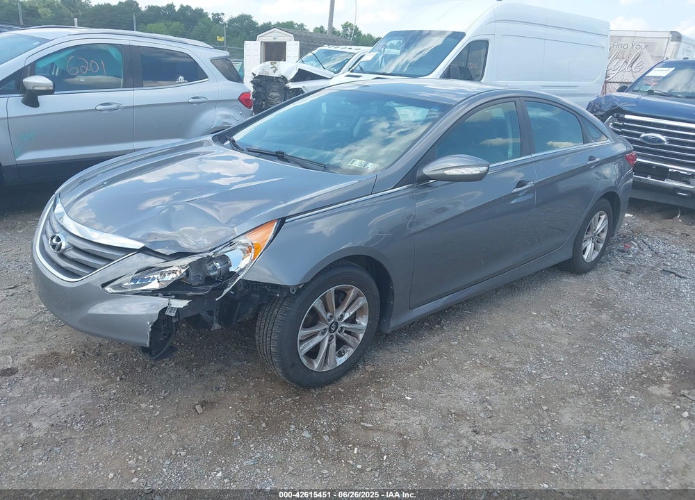 2014 HYUNDAI SONATA GLS VIN: 5NPEB4AC6EH920452