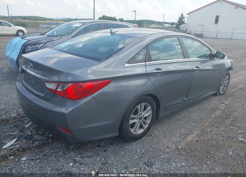 2014 HYUNDAI SONATA GLS VIN: 5NPEB4AC6EH920452