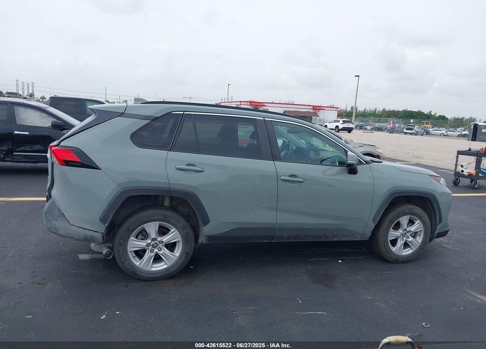 2021 TOYOTA RAV4 XLE VIN: 2T3W1RFV6MW148931