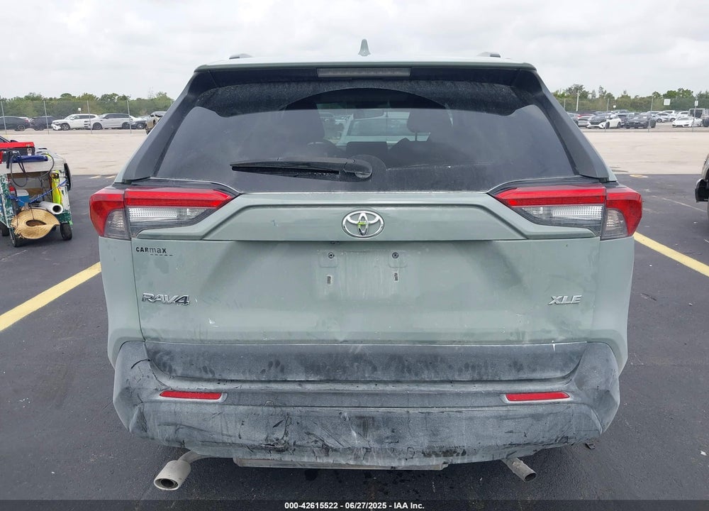2021 TOYOTA RAV4 XLE VIN: 2T3W1RFV6MW148931