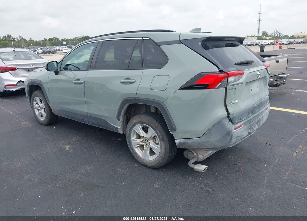 2021 TOYOTA RAV4 XLE VIN: 2T3W1RFV6MW148931