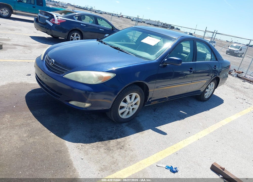 2004 TOYOTA CAMRY XLE VIN: 4T1BE30K04U275603
