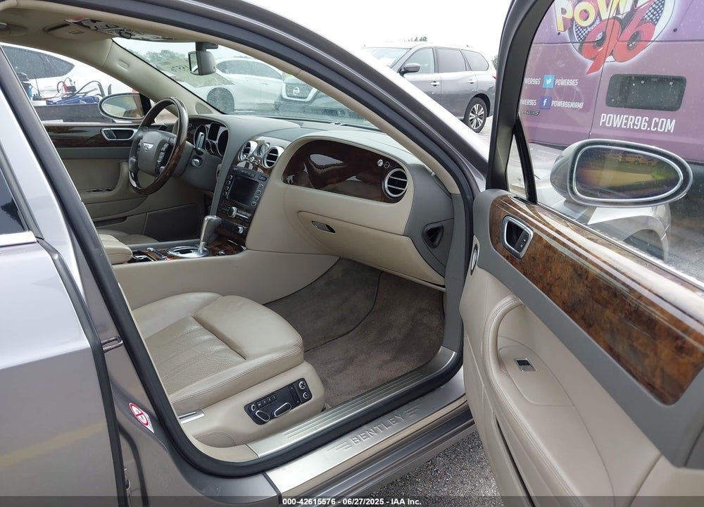 2008 BENTLEY CONTINENTAL VIN: SCBBR93W98C051674