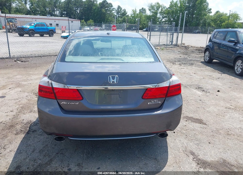 2014 HONDA ACCORD VIN: 1HGCR3F93EA010731