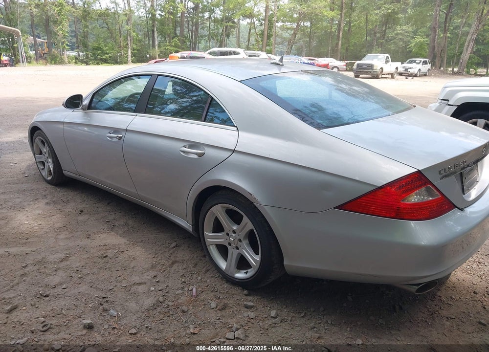 2007 MERCEDES-BENZ CLS 550 VIN: WDDDJ72X67A093411
