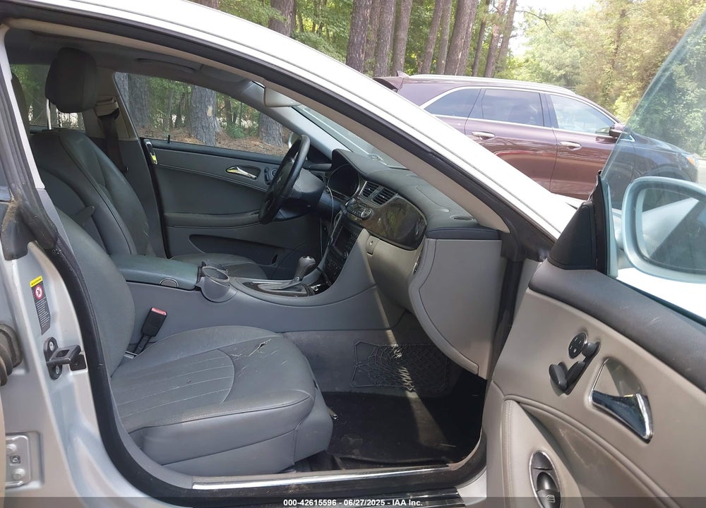 2007 MERCEDES-BENZ CLS 550 VIN: WDDDJ72X67A093411