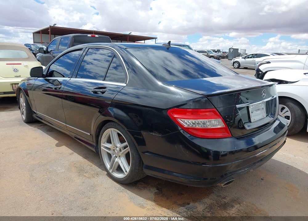 2009 MERCEDES-BENZ C 300 LUXURY/SPORT VIN: WDDGF54X09F230297