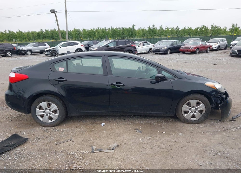 2016 KIA FORTE VIN: KNAFK4A6XG5446567