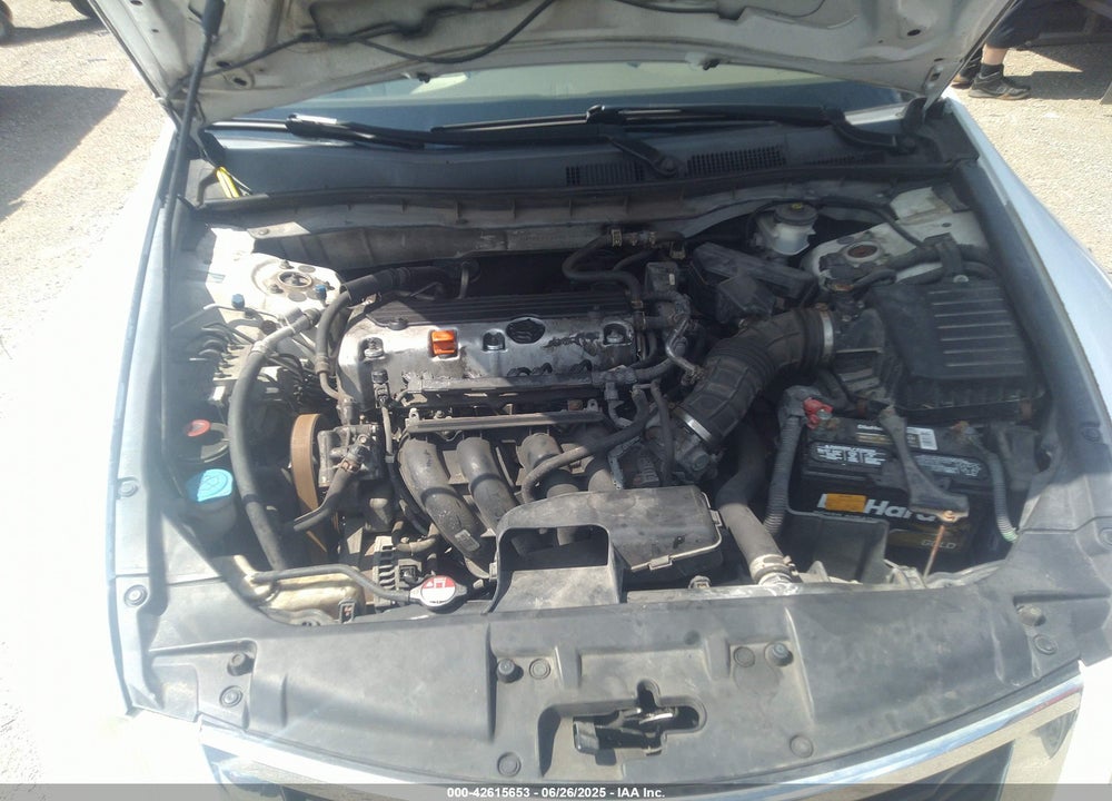 2008 HONDA ACCORD 2.4 LX VIN: 1HGCP26348A082165