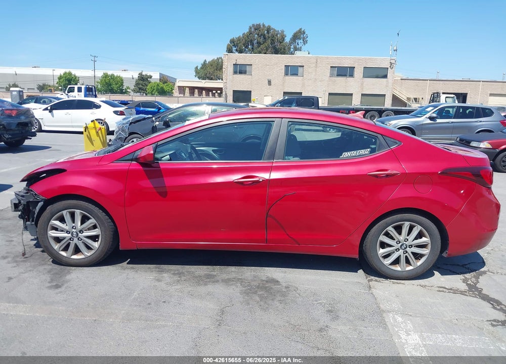 2015 HYUNDAI ELANTRA VIN: KMHDH4AE9FU355161