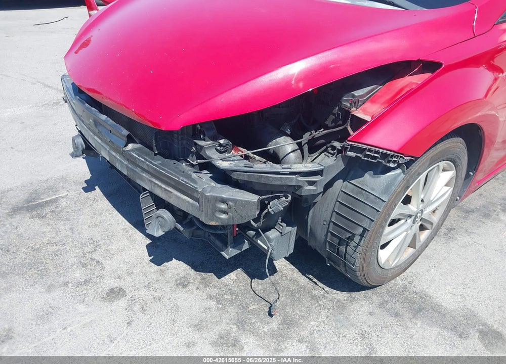 2015 HYUNDAI ELANTRA VIN: KMHDH4AE9FU355161