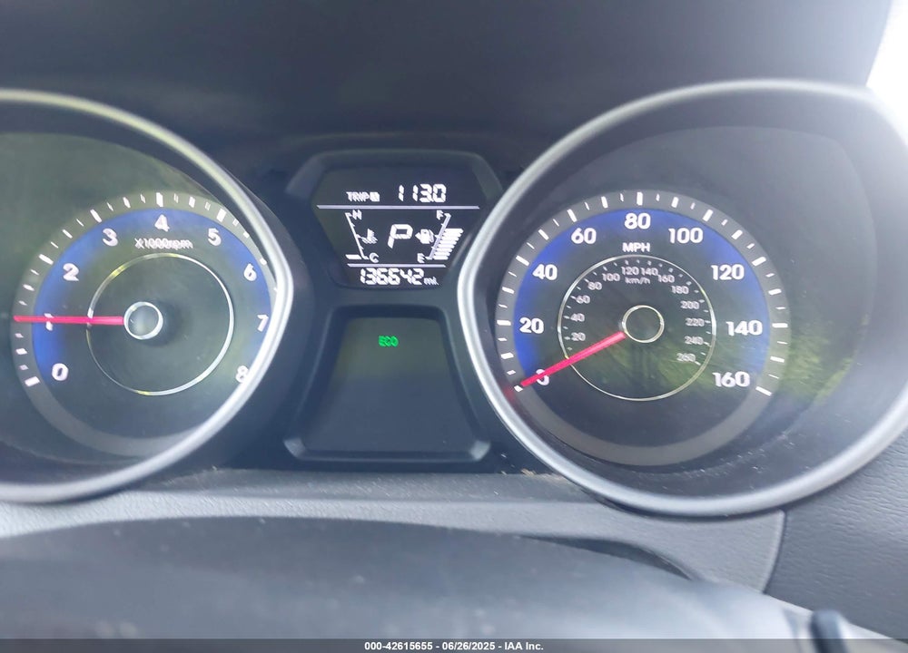 2015 HYUNDAI ELANTRA VIN: KMHDH4AE9FU355161