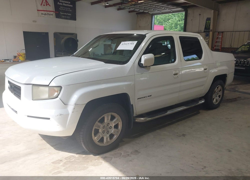2008 HONDA RIDGELINE VIN: 2HJYK16468H528979