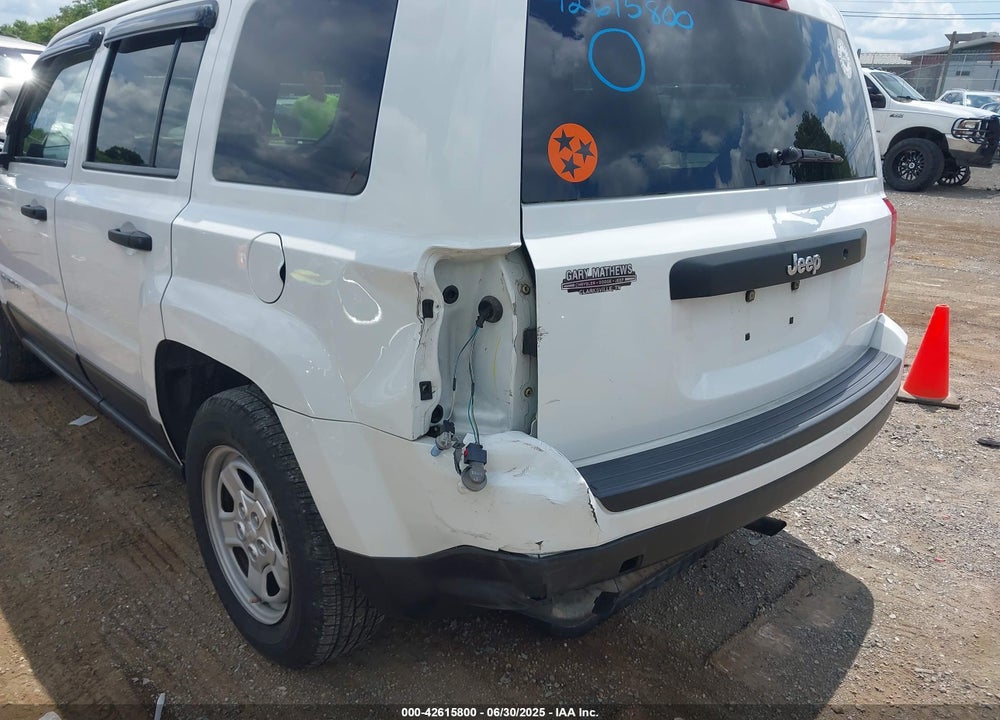 2011 JEEP PATRIOT VIN: 1J4NT1GAXBD287693