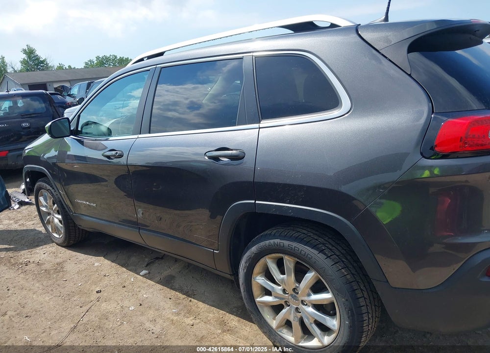2017 JEEP CHEROKEE VIN: 1C4PJMDB5HW608720