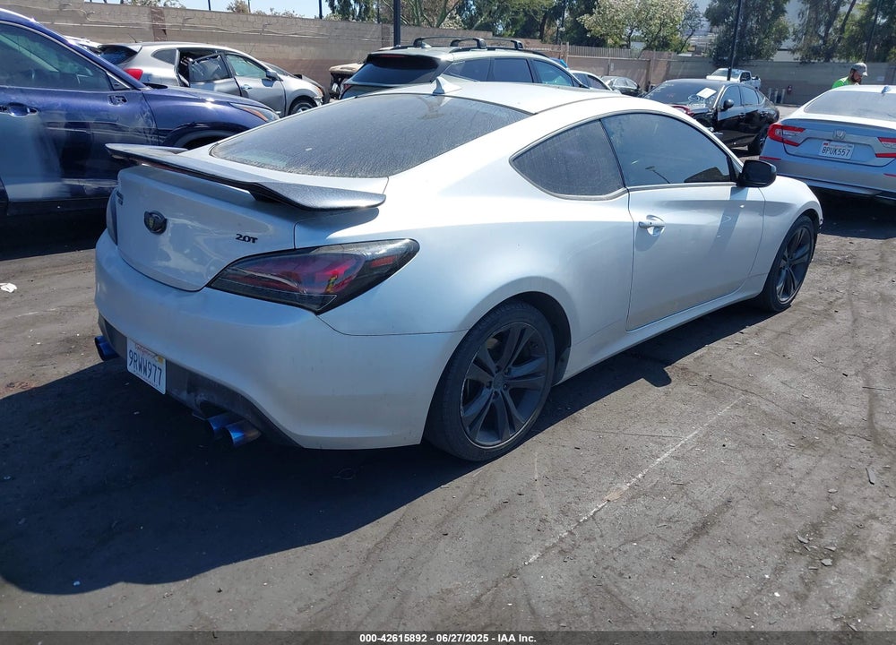 2012 HYUNDAI GENESIS VIN: KMHHT6KD2CU065955