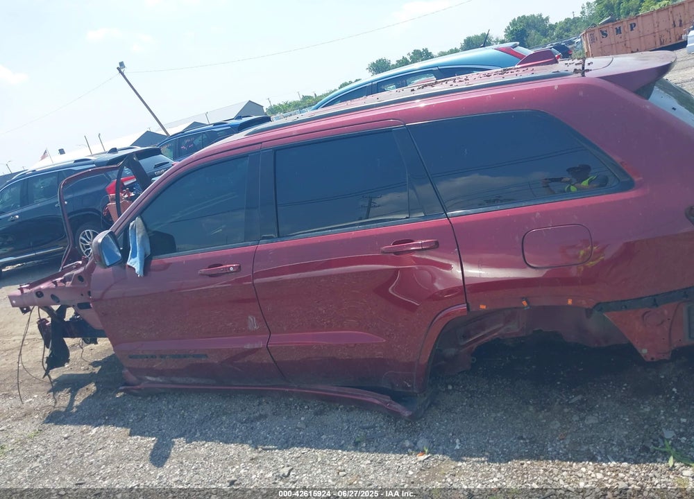 2018 JEEP GRAND CHEROKEE VIN: 1C4RJFAG5JC376406