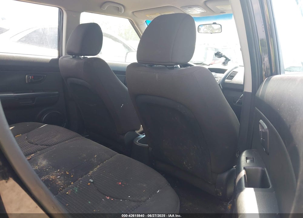 2011 KIA SOUL VIN: KNDJT2A14B7311343