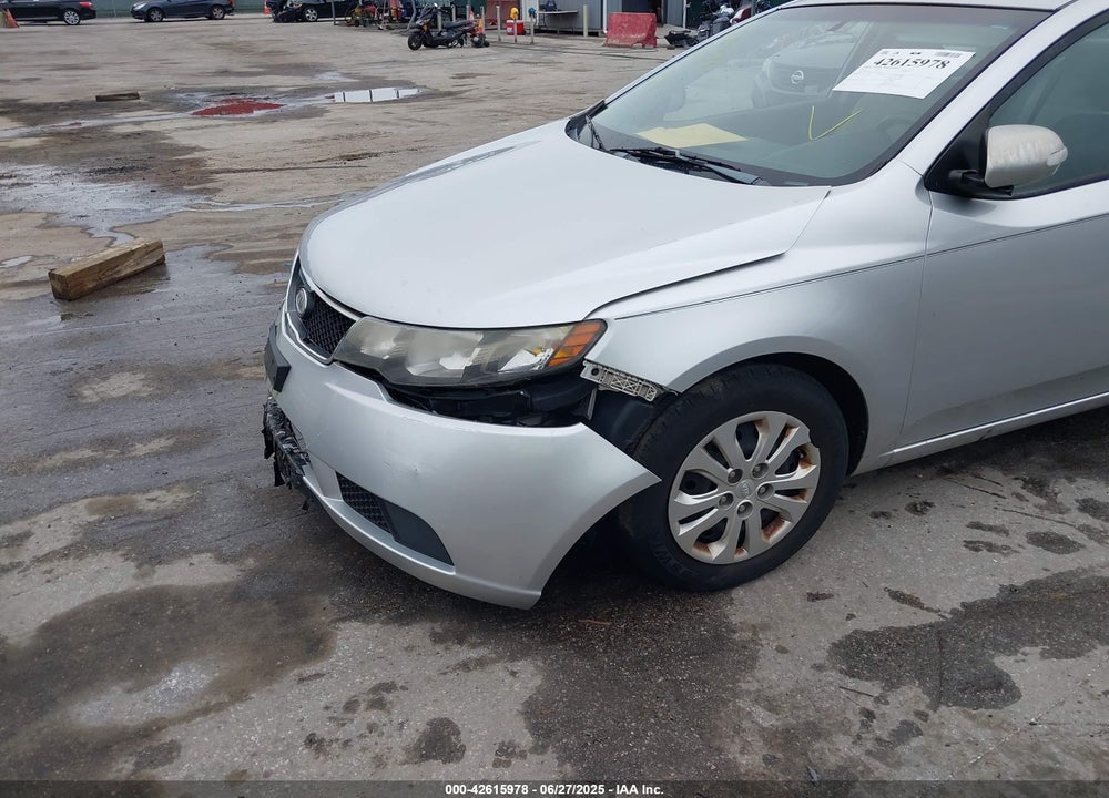 2010 KIA FORTE EX VIN: KNAFU4A25A5823949