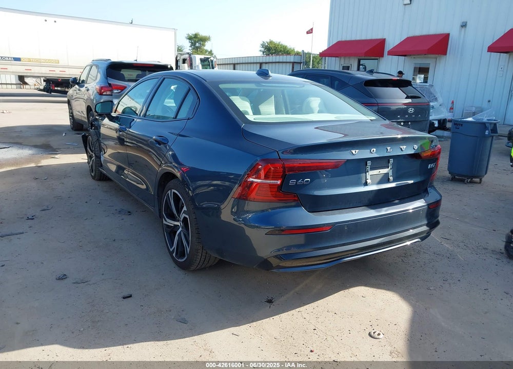 2024 VOLVO S60 B5 CORE DARK THEME VIN: 7JRL12TKXRG295195