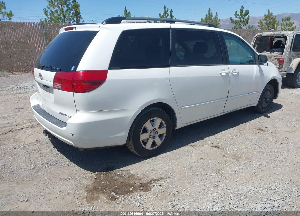 2005 TOYOTA SIENNA LE VIN: 5TDZA23C75S329210