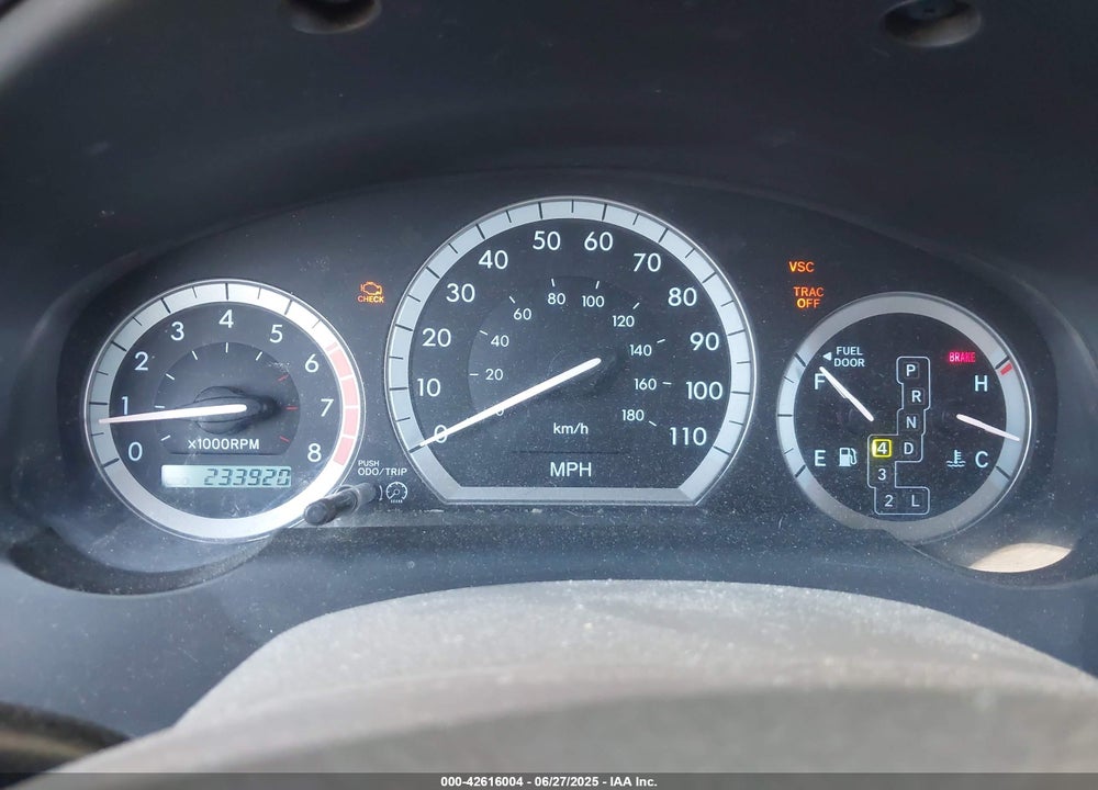 2005 TOYOTA SIENNA LE VIN: 5TDZA23C75S329210