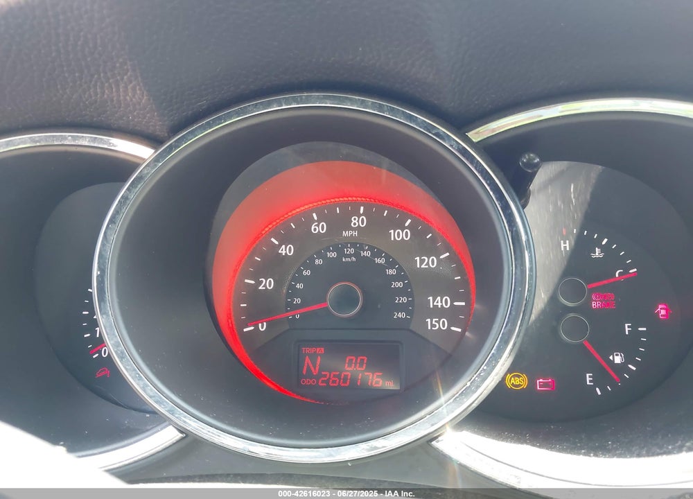 2012 KIA SORENTO VIN: 5XYKW4A26CG209417