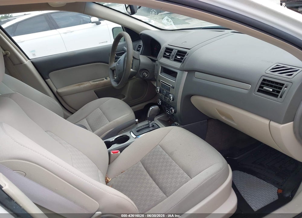 2010 FORD FUSION SE VIN: 3FAHP0HAXAR269920