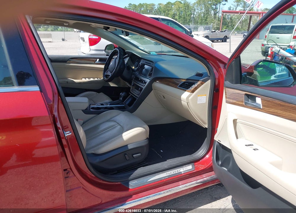 2017 HYUNDAI SONATA HYBRID VIN: KMHE34L35HA063011
