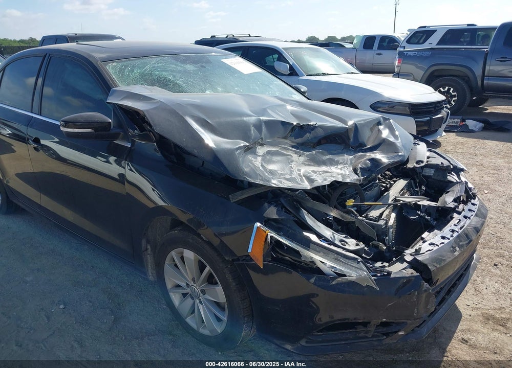2016 VOLKSWAGEN JETTA VIN: 3VWD67AJ6GM397170