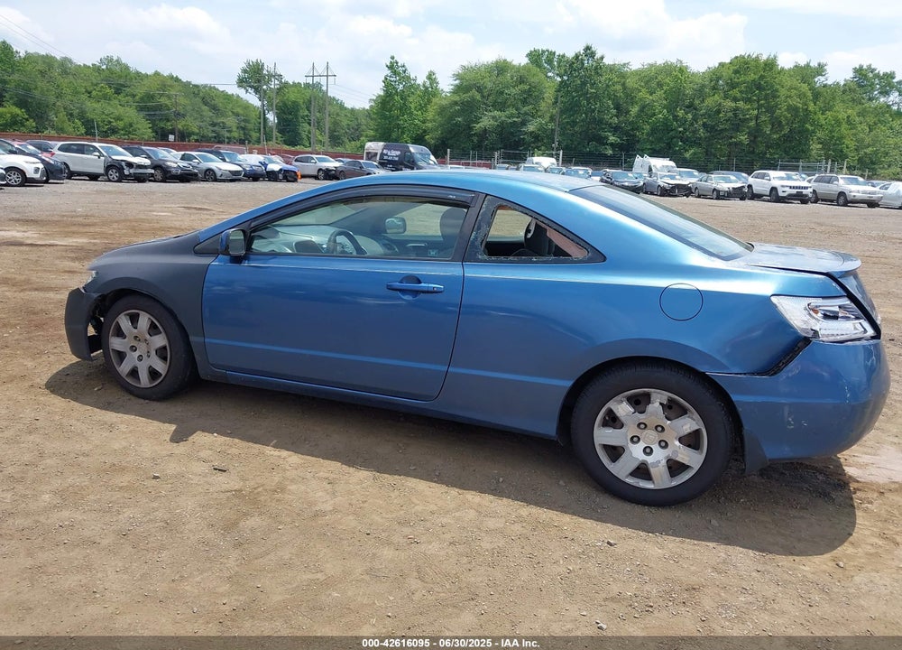 2010 HONDA CIVIC VIN: 2HGFG1B66AH525253